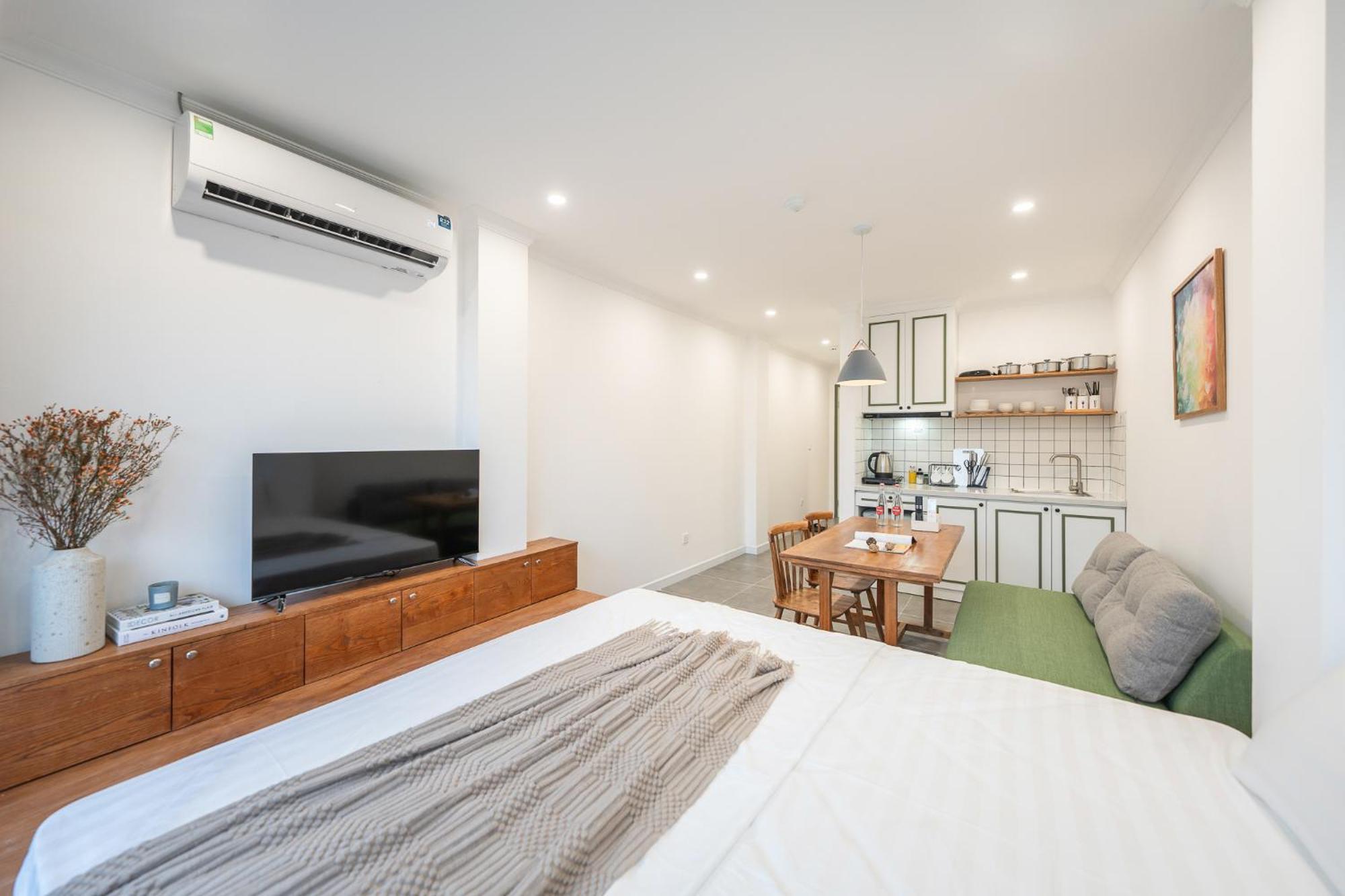 Location/Big Group/Private Villa With Pool And Kitchen Hanoi Luaran gambar
