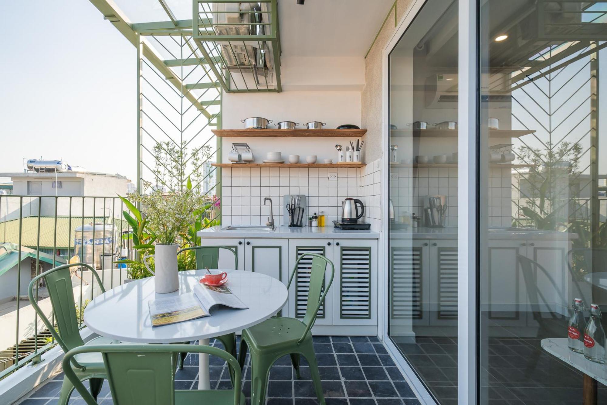 Location/Big Group/Private Villa With Pool And Kitchen Hanoi Luaran gambar